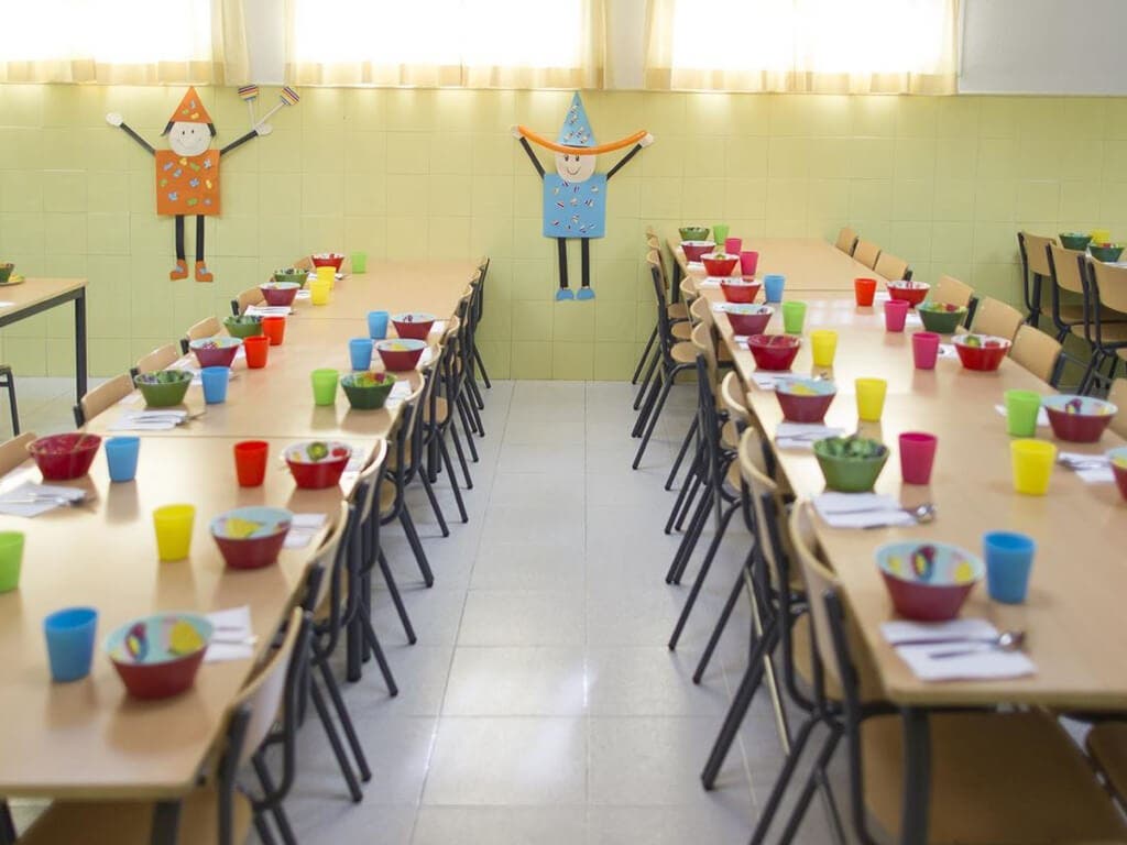 El Comedor Escolar de Verano de Torrejón atiende a 200 niños de familias vulnerables