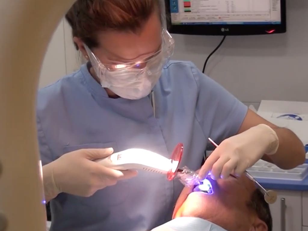 Consejos para elegir un buen dentista y no tener que lamentar presuntas estafas