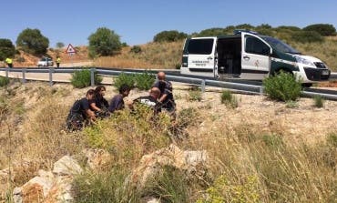 Fallece un motorista de 53 años tras caer por un terraplén en Madrid