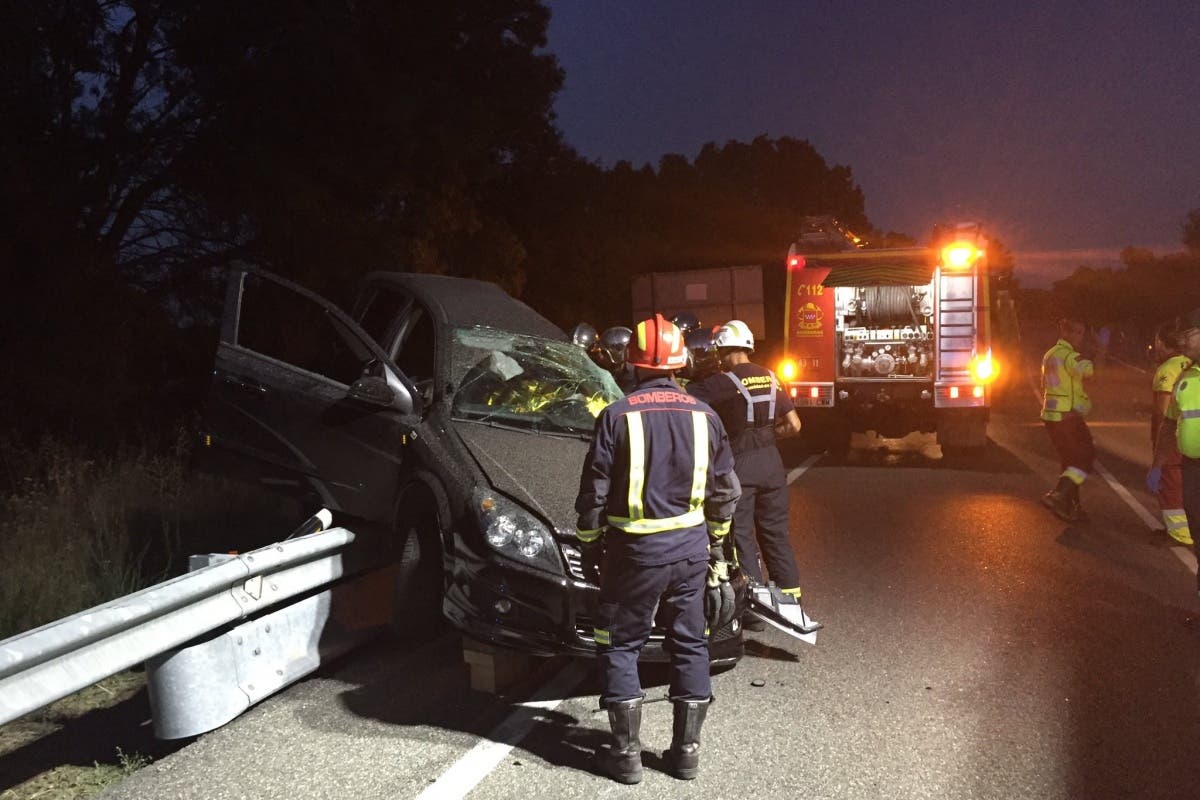 Dos muertos y dos heridos graves en un accidente anoche en Madrid