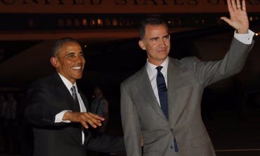 Obama, recibido por Felipe VI en Torrejón
