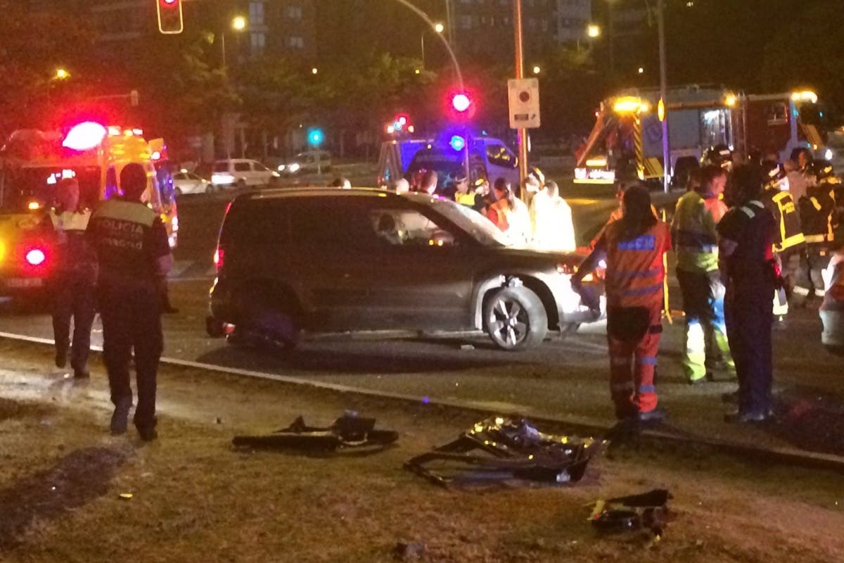 En estado grave tras perder el control de su coche y volcar en la M30