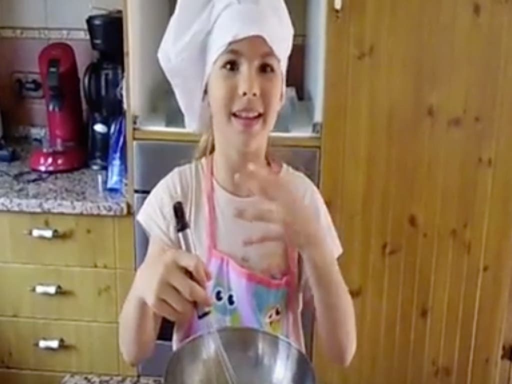 Una niña de Guadalajara, con su propio canal de recetas en YouTube, aspirante a MasterChef