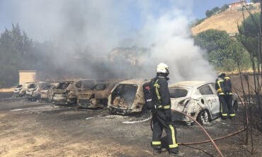 El seguro se hará cargo de todos los coches calcinados en el parking de Paracuellos