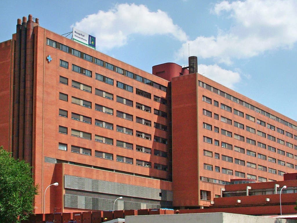 Tres jóvenes heridos en Chiloeches tras caer al patio interior de un edificio