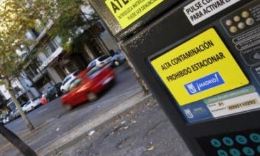 Los coches más contaminantes pagarán más por aparcar en Madrid