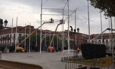 Comienza el montaje del alumbrado de Navidad en Torrejón