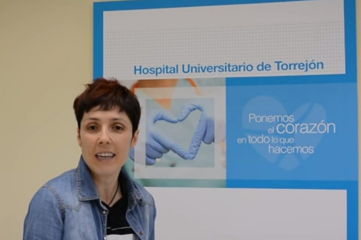 Rocío trata de superar un cáncer de mama en el Hospital de Torrejón