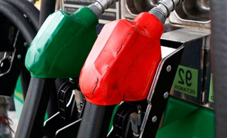 Las cinco cadenas de gasolineras más baratas de España, según la OCU