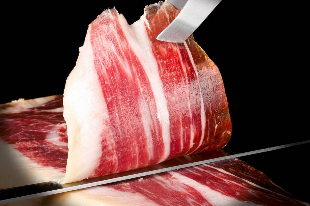 Un profesor de la Universidad de Alcalá demuestra que el jamón ibérico mejora la salud vascular