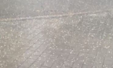 Caen los primeros copos de nieve en Madrid capital