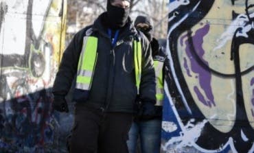 Hallan un vídeo con dos encapuchados junto a la Puerta del Sol