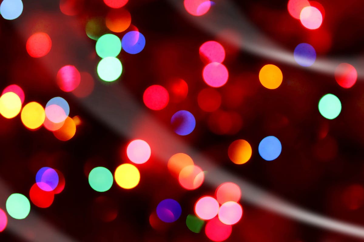 Coslada explica por qué no se han encendido antes las luces de Navidad