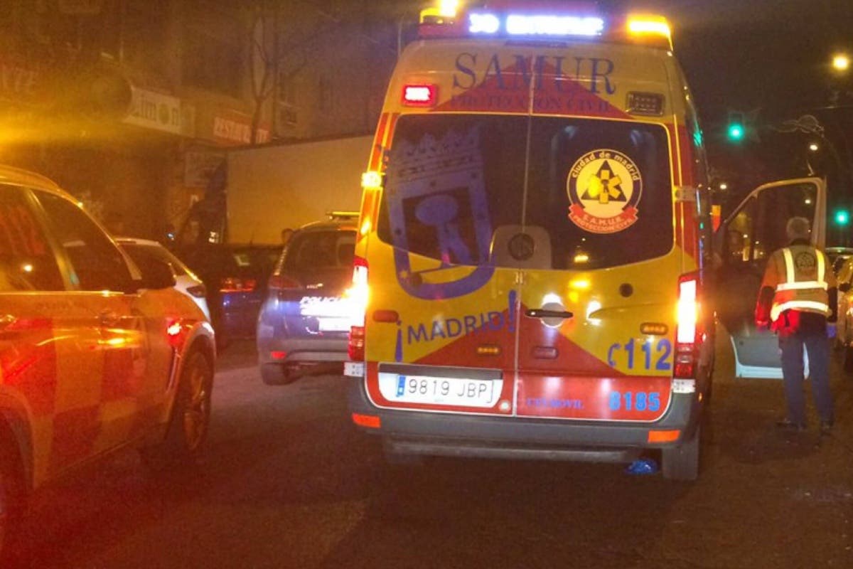 Dos heridos graves en un accidente de moto en Madrid