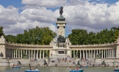 Detenidos por exhibicionismo en El Retiro y San Blas