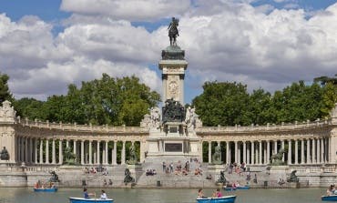 Detenidos por exhibicionismo en El Retiro y San Blas