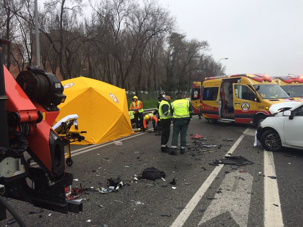 Un accidente en la A-3 deja un muerto y múltiples heridos