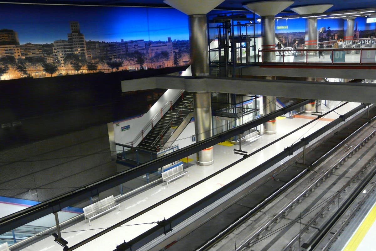 Brutal paliza a dos jóvenes en el Metro de Madrid