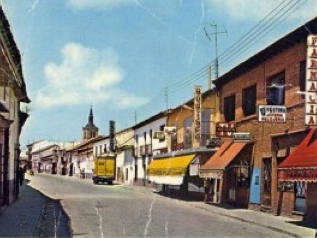 La calle Enmedio de Torrejón, historia de una fotografía