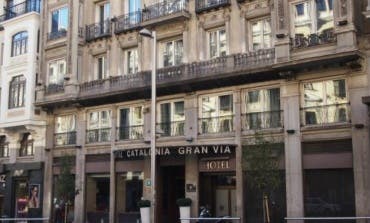 Desalojado el hotel Catalonia de Gran Vía por un aviso de bomba