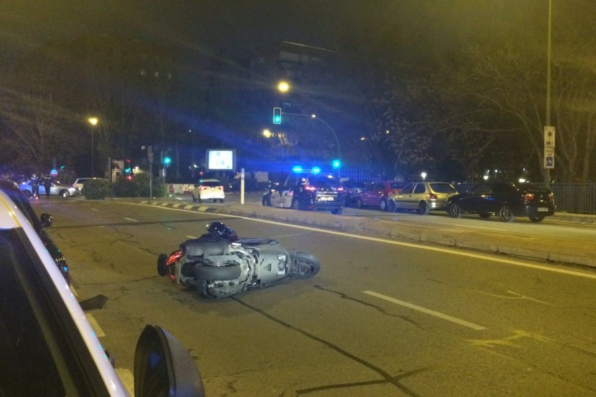 Herido grave un corredor tras ser atropellado por un motorista en Ciudad Lineal