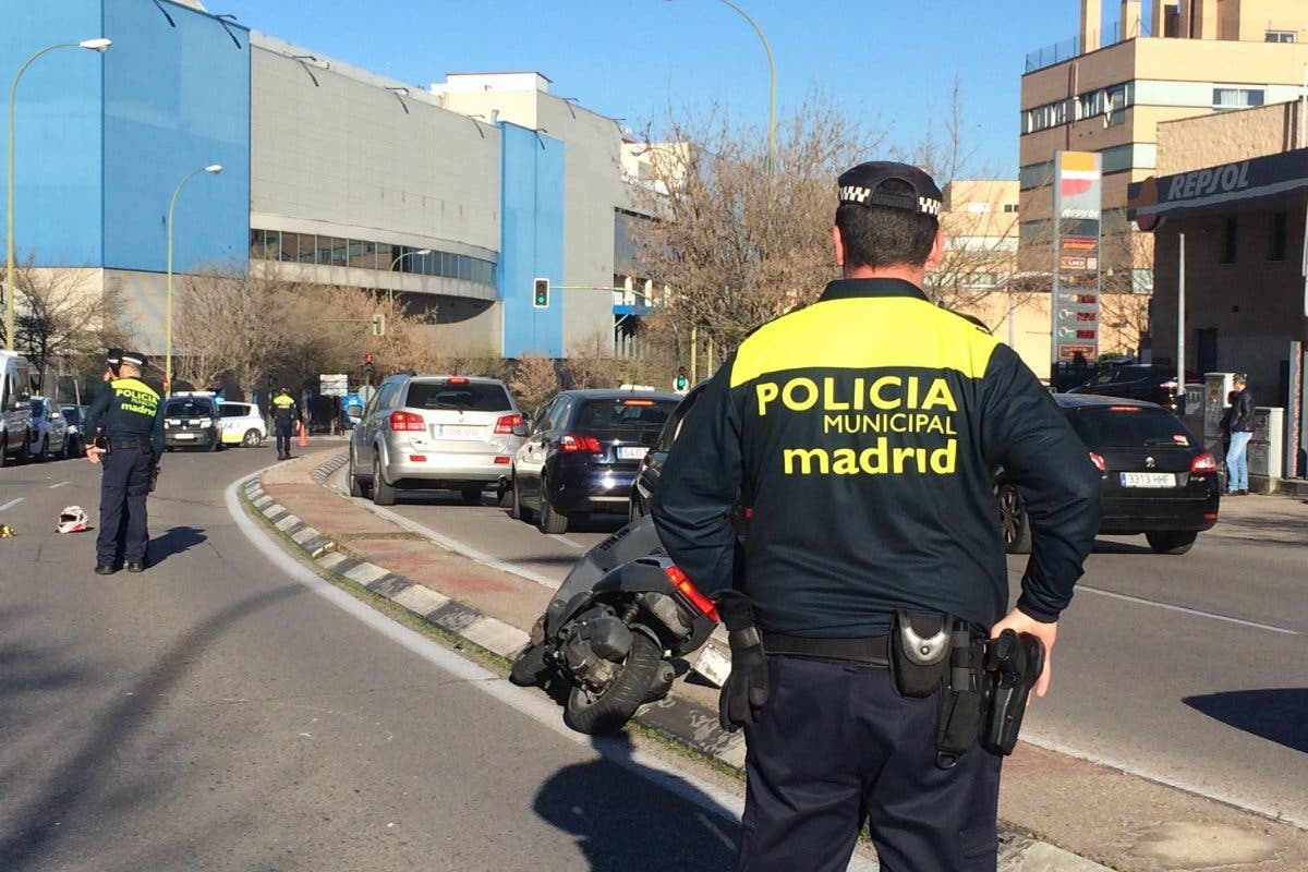 Muere un motorista de 28 años en un accidente en Madrid