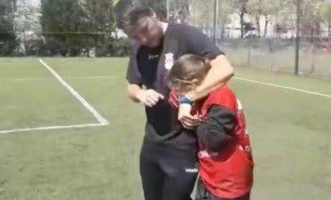 El enorme gesto de las jugadoras infantiles del C.D. Avance de Alcalá de Henares