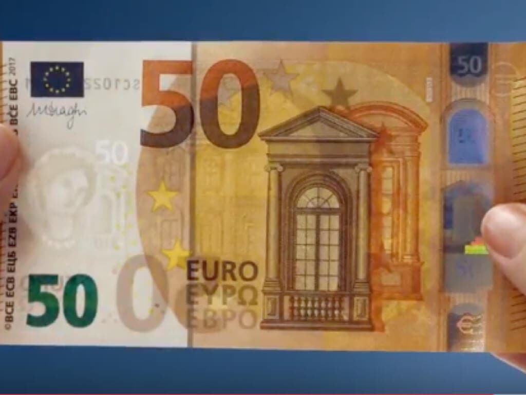 El nuevo billete de 5 euros, en circulación, Actualidad