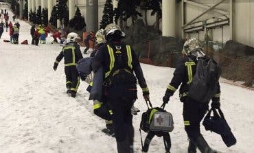 30 personas atrapadas en el telesilla de Xanadú