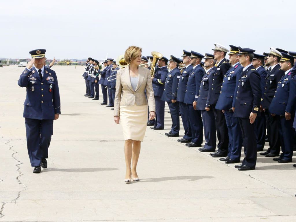 Cospedal visita el nuevo Centro de Operaciones de la OTAN en Torrejón