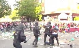 25 heridos en los disturbios previos al derbi en el Vicente Calderón