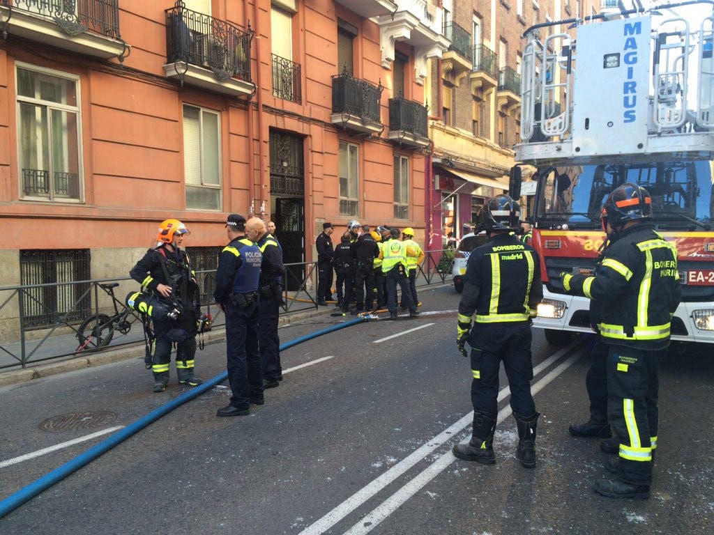 Un herido grave tras explotar una bombona de camping gas en una vivienda