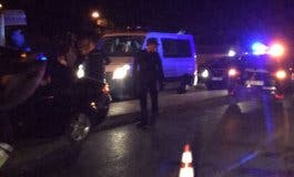 Estrella su coche contra una farola en Alcalá de Henares