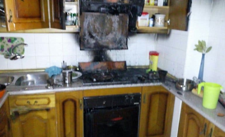 Desalojadas tres viviendas en Brihuega (Guadalajara) por un incendio