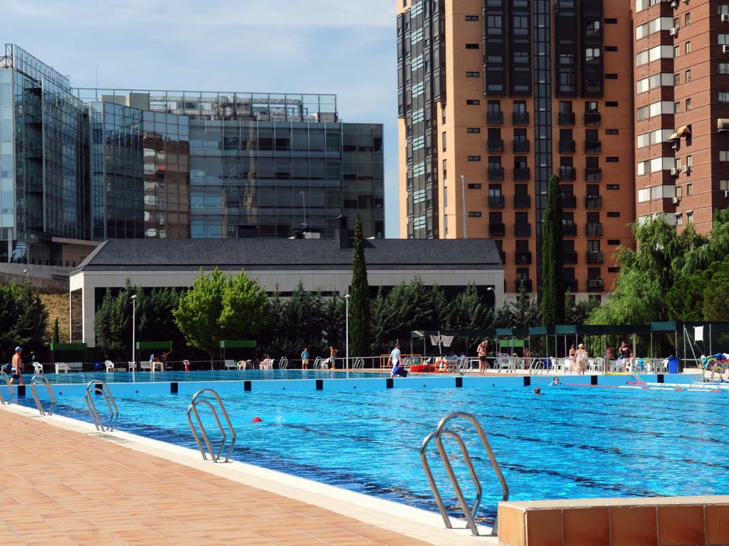 Este sábado abren las piscinas municipales de Madrid