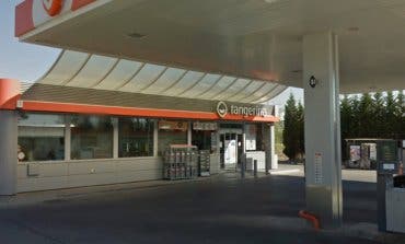 Varios encapuchados atracan una gasolinera de Villalbilla