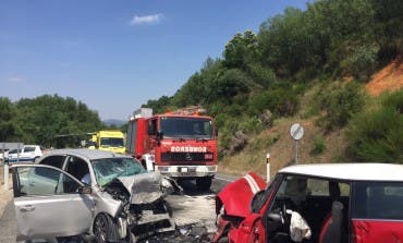 Mueren dos jóvenes en un accidente en la M-501