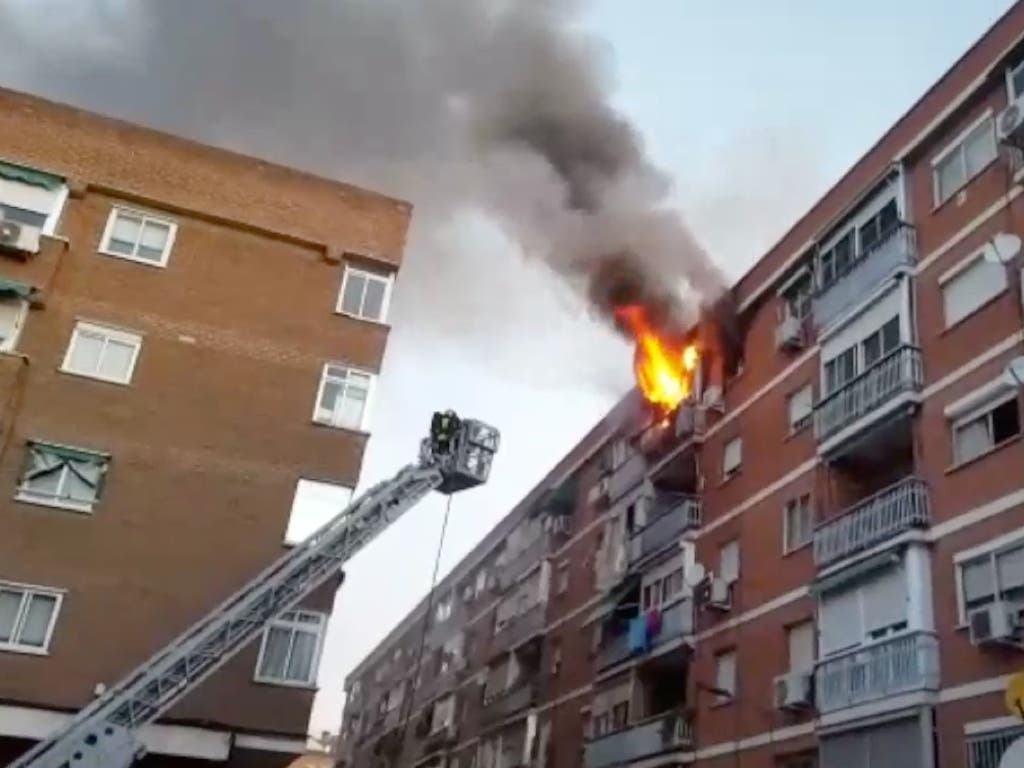 Espectaculares imágenes del incendio de este sábado en Torrejón