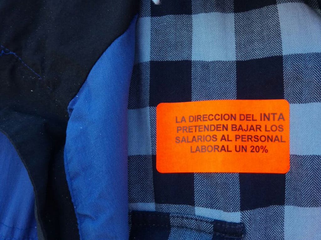 Torrejón muestra su «total apoyo» a los trabajadores del INTA