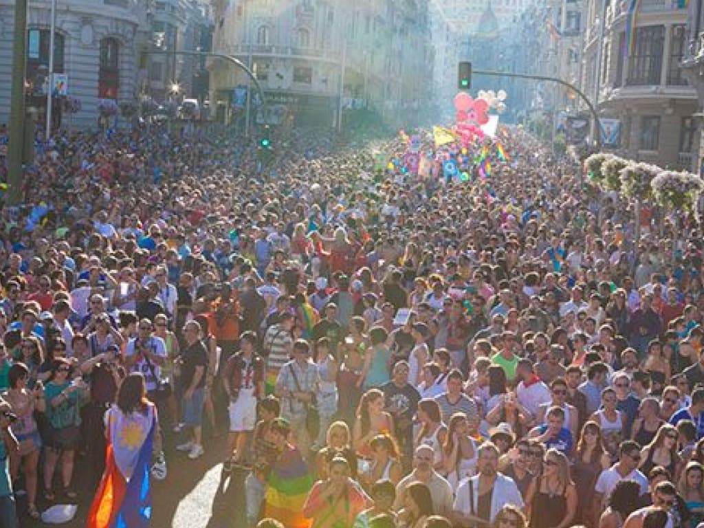 Huelga en Metro y Taxi durante los días fuertes del Orgullo Gay