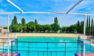 La única piscina de olas pública de Madrid está en Torrejón