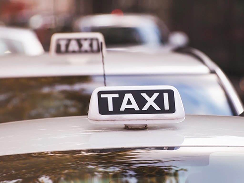 Moverte en taxi durante las Fiestas de Coslada sale barato