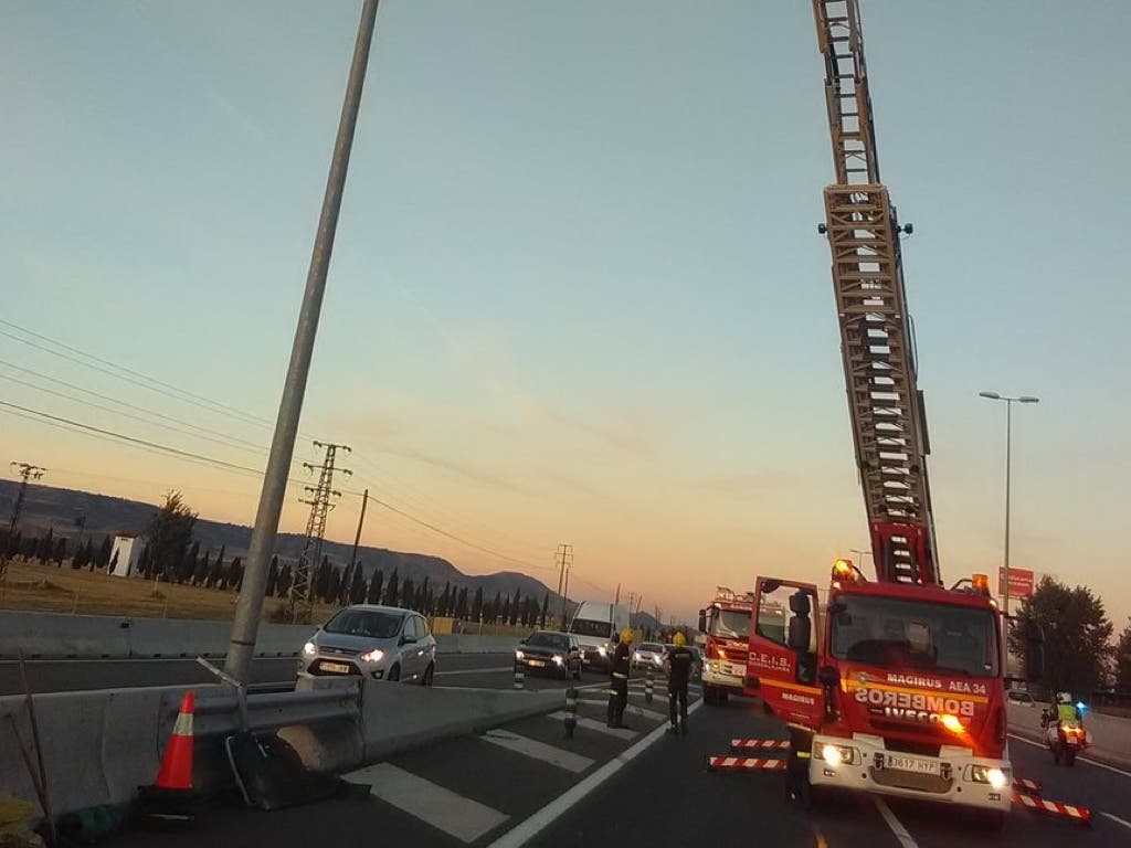 Un accidente en la A-2 provoca retenciones en Azuqueca