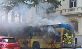 Sale ardiendo otro autobús de la EMT en Madrid