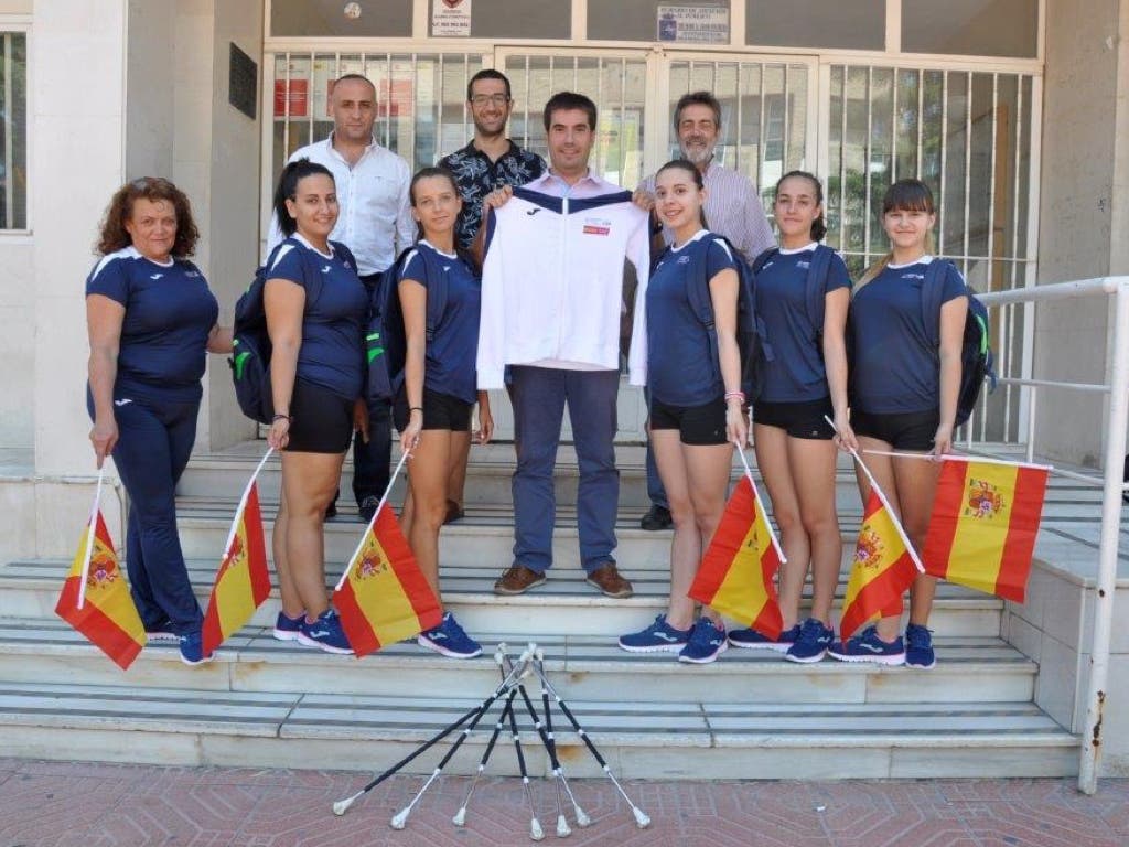 Las majorettes de Mejorada, rumbo a los Mundiales de Croacia