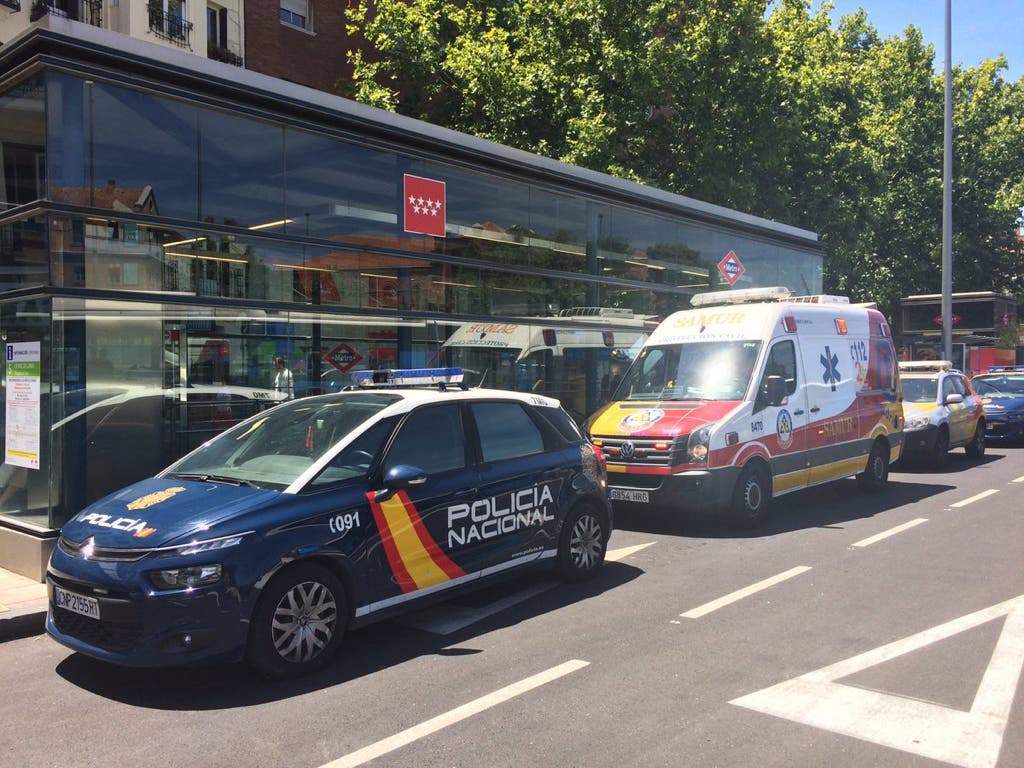 Muerde a un policía, huye por los túneles del Metro y acaba electrocutado