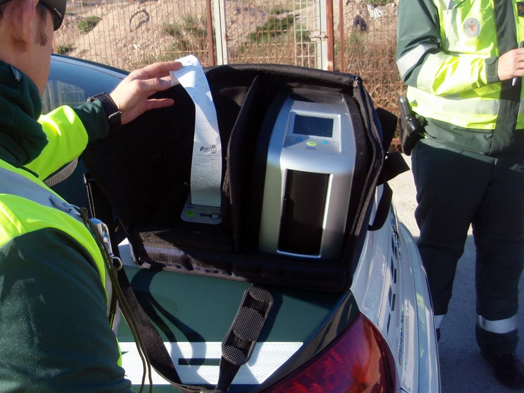 Pánico entre los pasajeros de un autobús con el conductor borracho