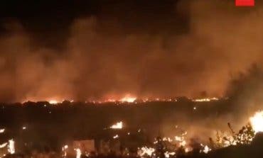 Aparatoso incendio esta madrugada en la Cañada Real