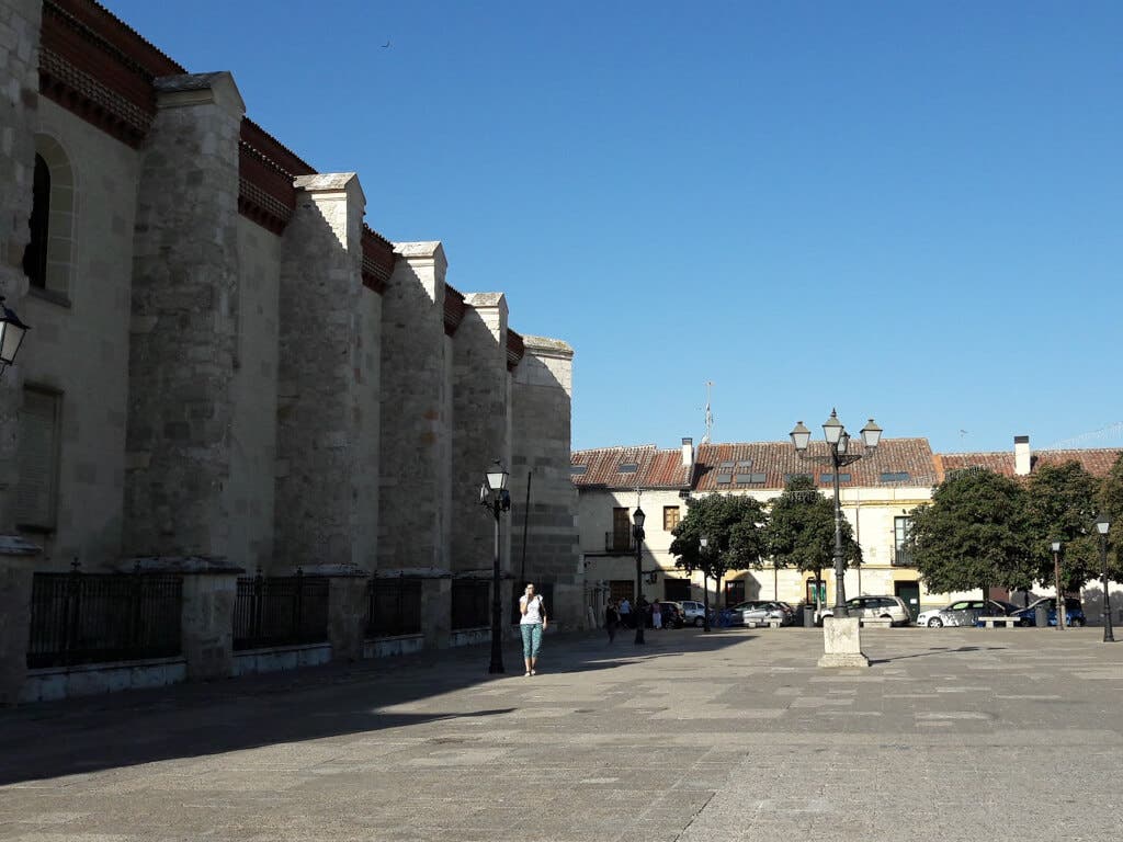 Alcalá de Henares, sin luces en las Fiestas por un contrato en el aire