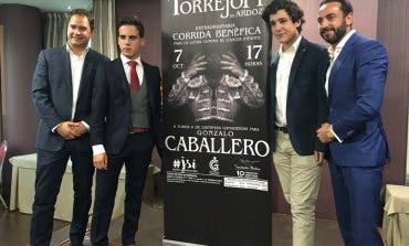 Froilán visitó Torrejón por una causa taurina y solidaria